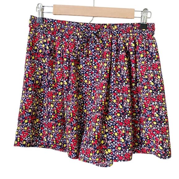 J. Crew Mercantile | Easy Pull-on Shorts Ditsy Floral Red Yellow Summer XS - Picture 3 of 7